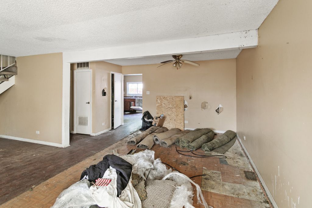 1235 San Simeon Drive 1235, Hanover Park, IL 60133 — photo 5