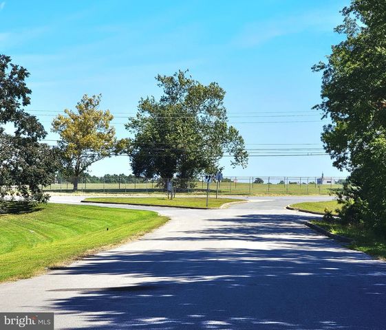 THAMES AVE, Lexington Park, MD 20653