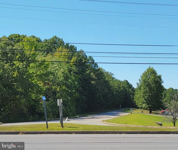 THAMES AVE, Lexington Park, MD 20653