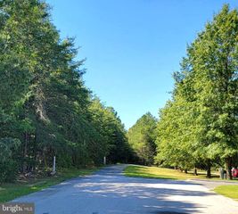 THAMES AVE, Lexington Park, MD 20653