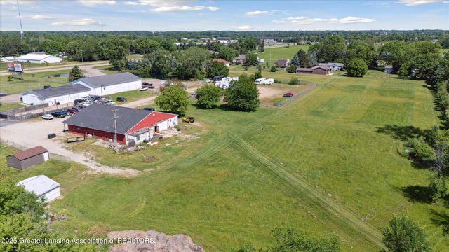 4145 S Us 27, St. Johns, MI 48879