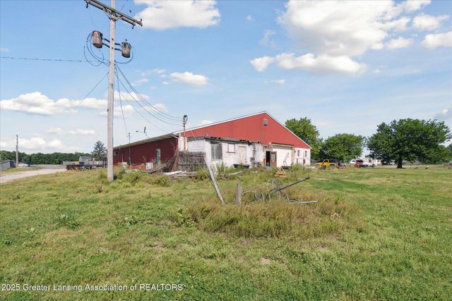 4145 S Us 27, St. Johns, MI 48879