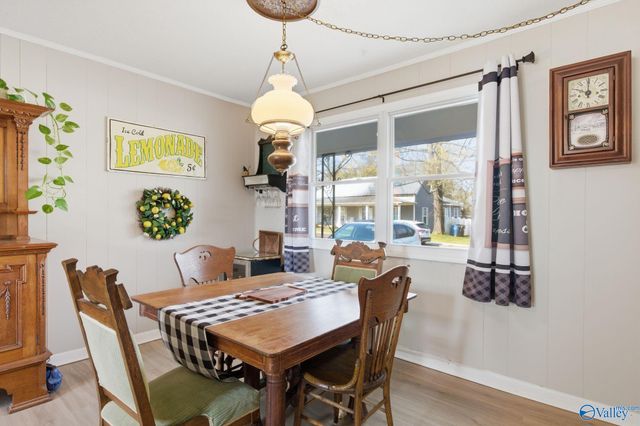 602 Barkley Street SW, Hartselle, AL 35640