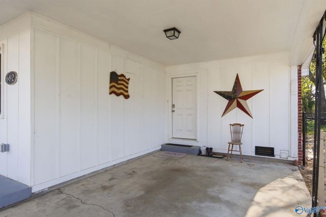 602 Barkley Street SW, Hartselle, AL 35640