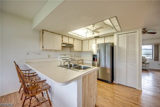 3810 SW 7th AVE, Cape Coral, FL 33914