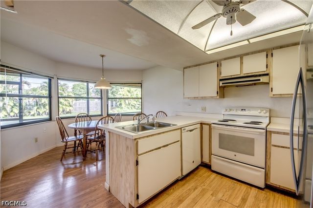 3810 SW 7th AVE, Cape Coral, FL 33914