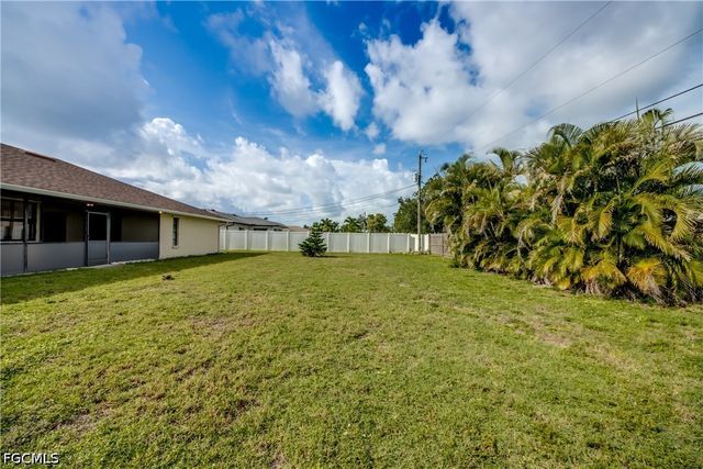 3810 SW 7th AVE, Cape Coral, FL 33914