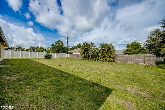 3810 SW 7th AVE, Cape Coral, FL 33914