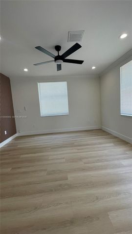 9936 Woodworth Ct, Wellington, FL 33414