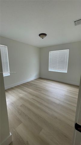 9936 Woodworth Ct, Wellington, FL 33414