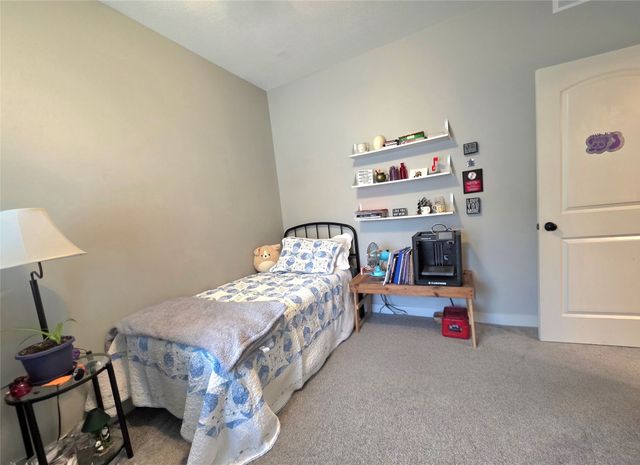 1120 N 17th Street, Chariton, IA 50049