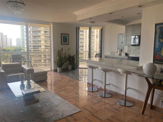 20191 E Country Club Dr 911, Aventura, FL 33180