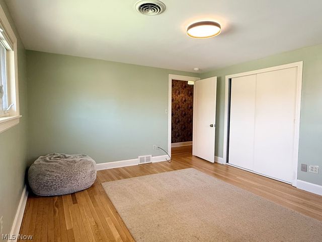 3224 Halsey Drive NE, Warren, OH 44483