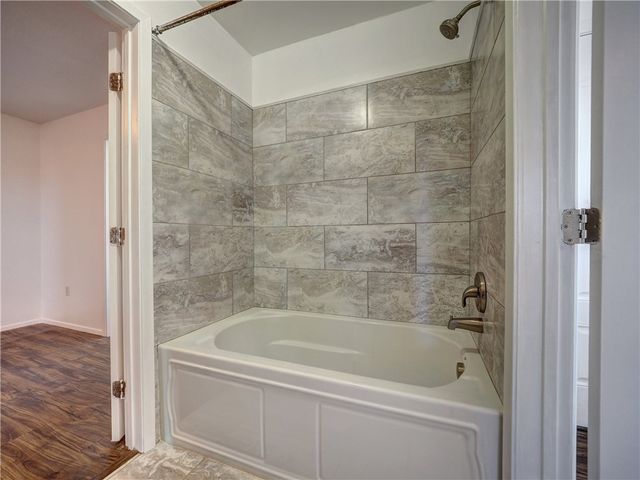 613 Gulf St, Port Aransas, TX 78373