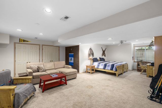 8803 E Clubside, Wichita, KS 67206