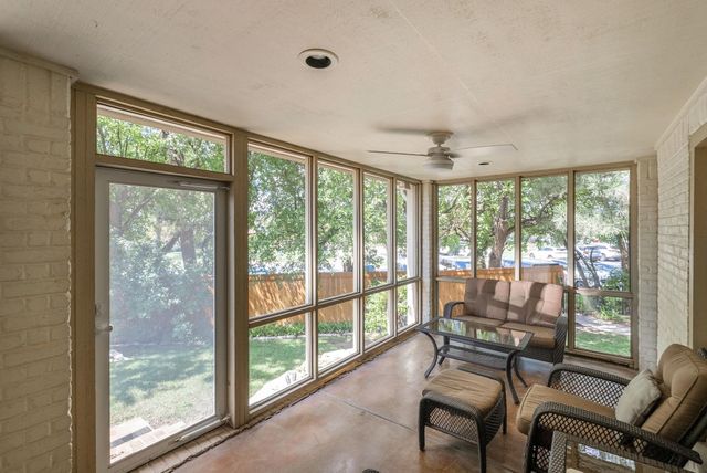 8803 E Clubside, Wichita, KS 67206