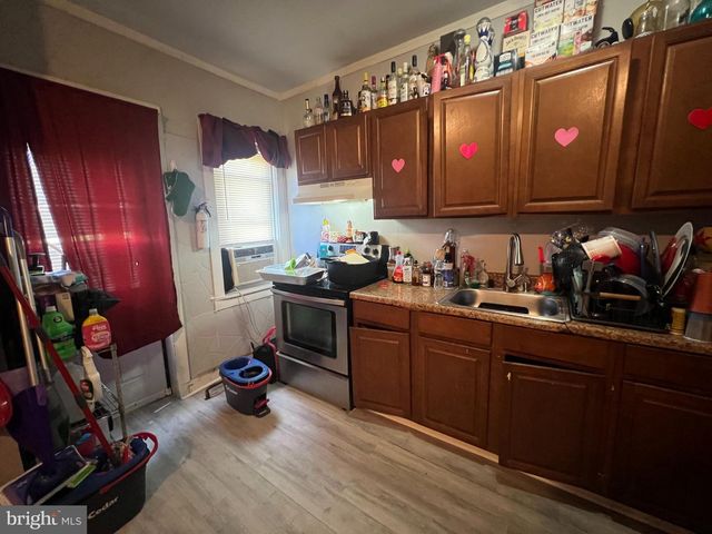 932 MARSHALL RD, Sharon Hill, PA 19079