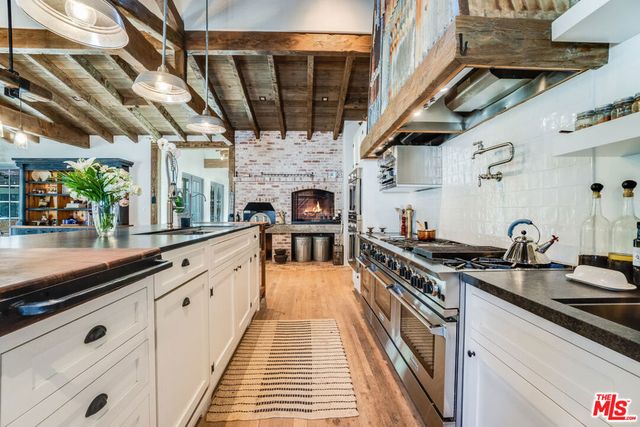 71911 Desert Drive, Rancho Mirage, CA 92270