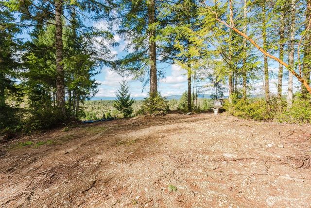 8985 SW Lake Flora Road, Port Orchard, WA 98367