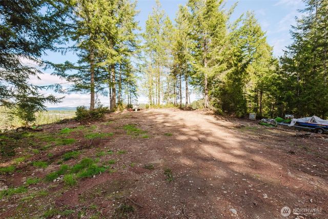 8985 SW Lake Flora Road, Port Orchard, WA 98367