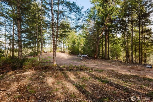 8985 SW Lake Flora Road, Port Orchard, WA 98367