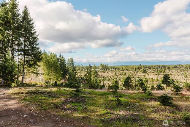 8985 SW Lake Flora Road, Port Orchard, WA 98367