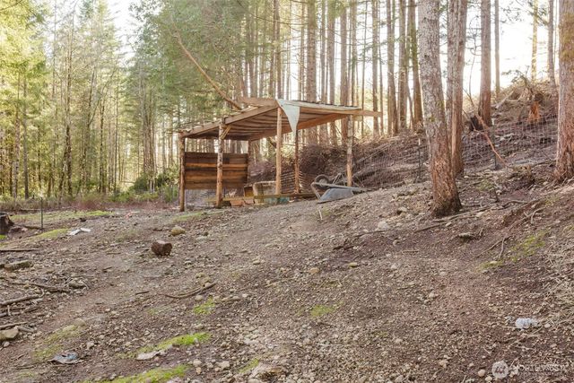 8985 SW Lake Flora Road, Port Orchard, WA 98367