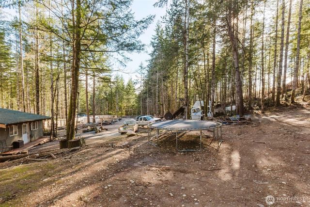 8985 SW Lake Flora Road, Port Orchard, WA 98367