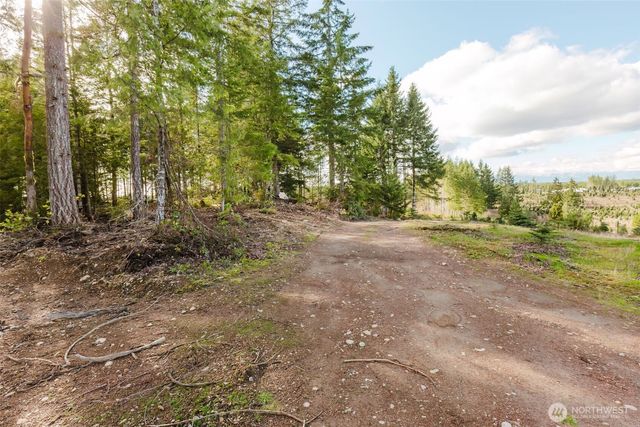 8985 SW Lake Flora Road, Port Orchard, WA 98367