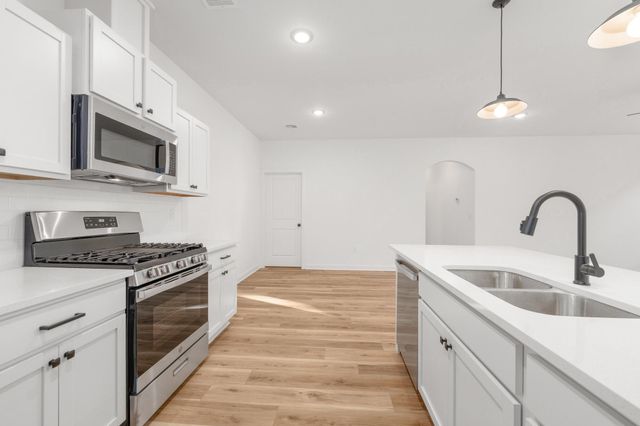 12242 W Rosemary St, Maize, KS 67223