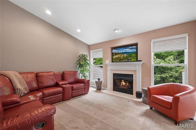 233 Cordovan Commons Parkway, St Louis, MO 63017