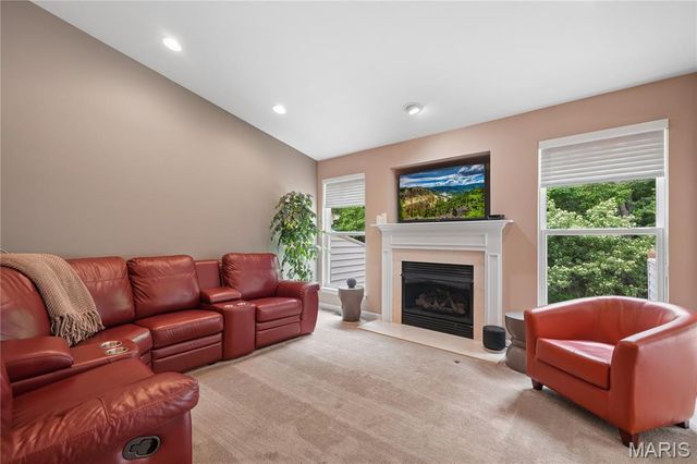 233 Cordovan Commons Parkway, St Louis, MO 63017