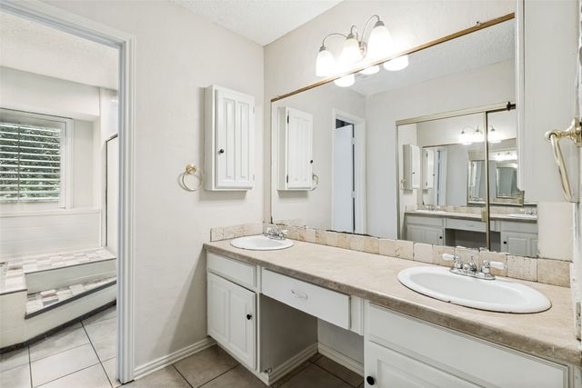 4710 Fallon Place, Dallas, TX 75227