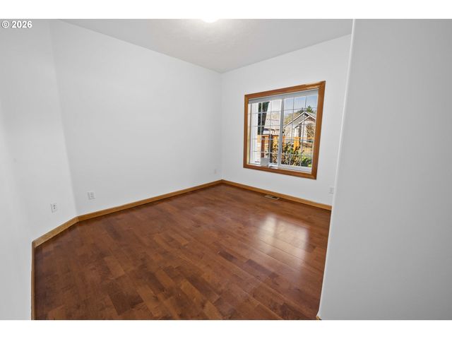 1176 NAUTICAL Dr, Hammond, OR 97121