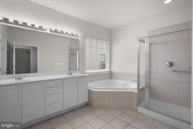 7409 NEAR THICKET WAY, Laurel, MD 20707