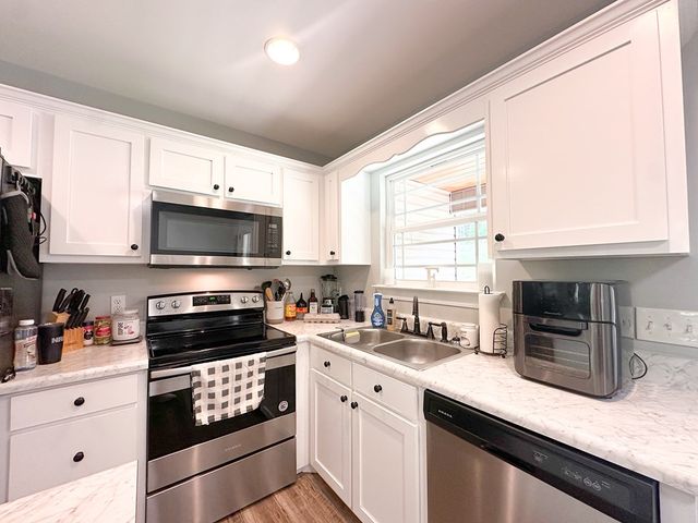 2213 NE McCamish Road, Dalton, GA 30721