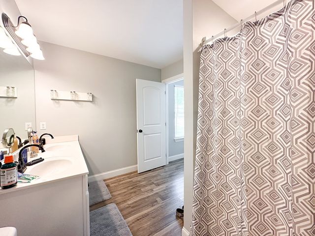2213 NE McCamish Road, Dalton, GA 30721