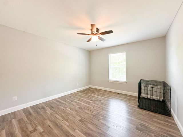 2213 NE McCamish Road, Dalton, GA 30721