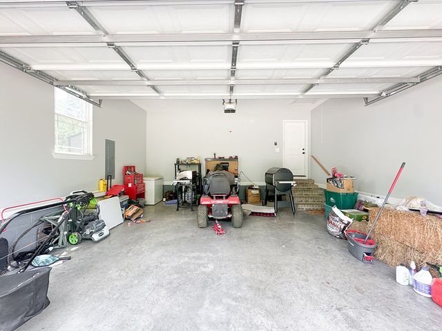 2213 NE McCamish Road, Dalton, GA 30721