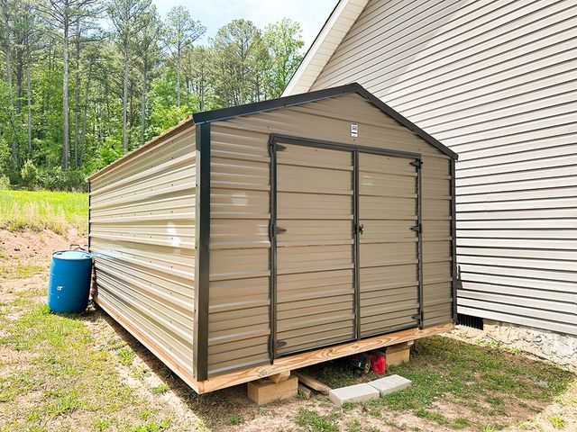 2213 NE McCamish Road, Dalton, GA 30721