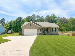 2213 NE McCamish Road, Dalton, GA 30721