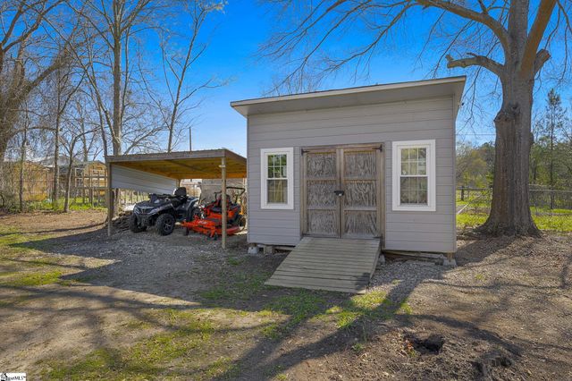 603 Pineland Meadows Road, Belton, SC 29627