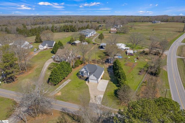 603 Pineland Meadows Road, Belton, SC 29627