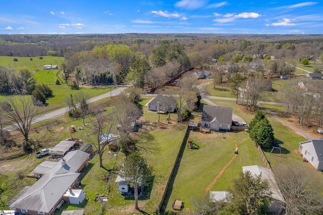603 Pineland Meadows Road, Belton, SC 29627