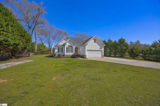 603 Pineland Meadows Road, Belton, SC 29627