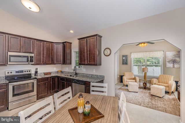 237 NICHOLSON DR, Colonial Beach, VA 22443