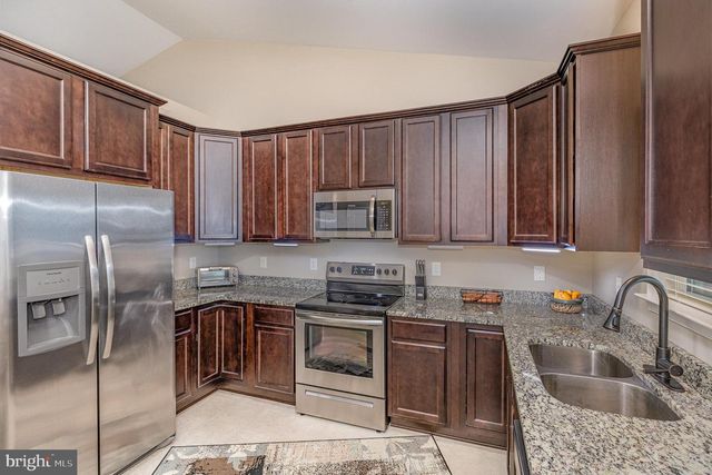 237 NICHOLSON DR, Colonial Beach, VA 22443