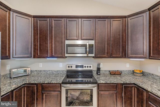 237 NICHOLSON DR, Colonial Beach, VA 22443