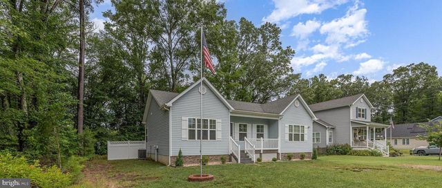 237 NICHOLSON DR, Colonial Beach, VA 22443