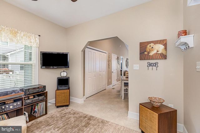 237 NICHOLSON DR, Colonial Beach, VA 22443